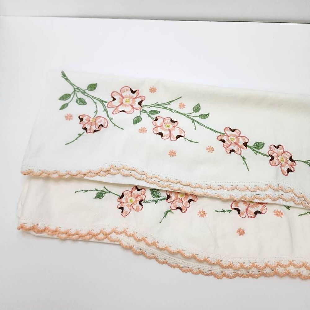 2 Vintage Matching White Pillowcases with Crocheted Edges and Embroidery
